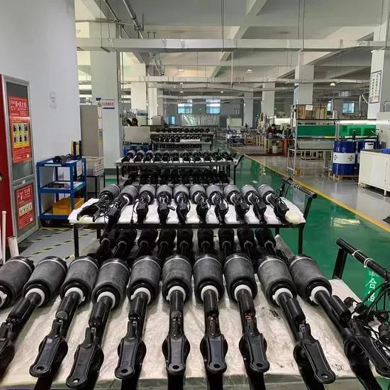 Guangzhou Jovoll Auto Parts Technology Co., Ltd. dây chuyền sản xuất của nhà sản xuất